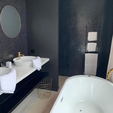 Couette-café Per Sea 4*